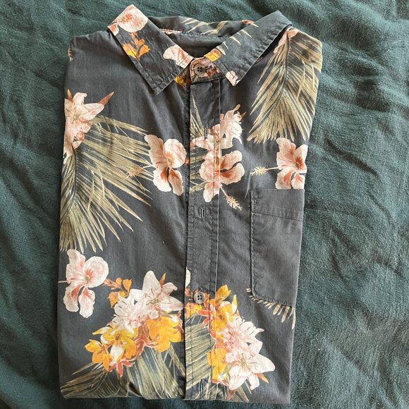 Hawaiian Button Down Modern Amusement Slim Fit - Picture 2 of 5